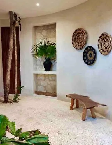 Villa Casa Kuk, Stylish, At 5 Min, Pool, Concierge