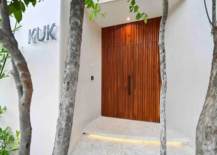 Villa Casa Kuk, Stylish, At 5 Min, Pool, Concierge *