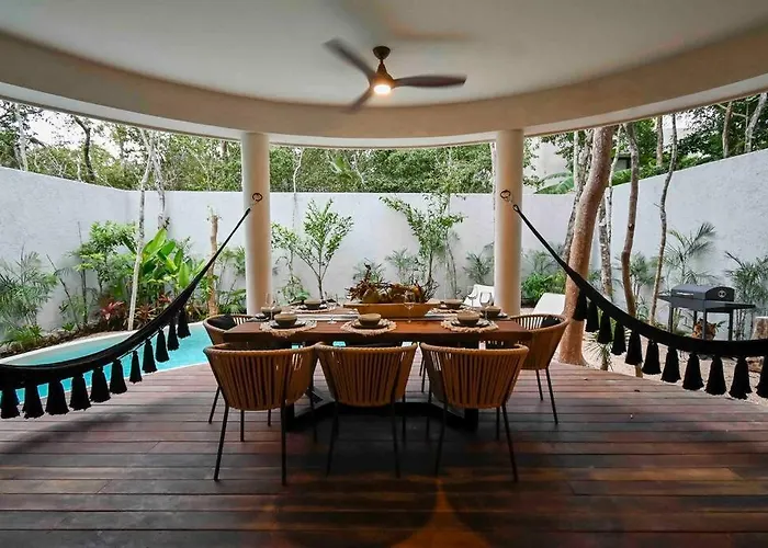 Villa Casa Kuk, Stylish, At 5 Min, Pool, Concierge *