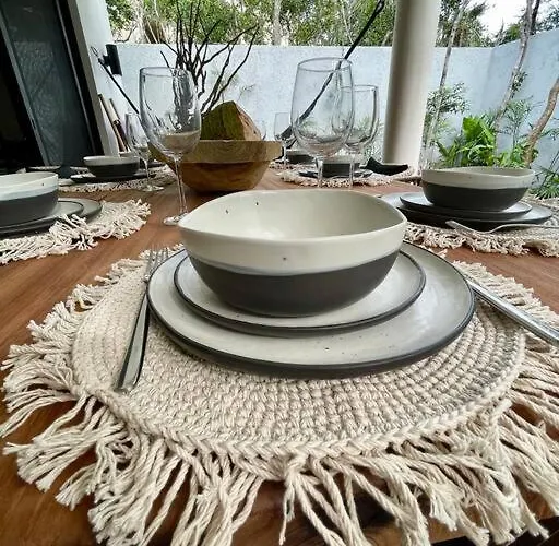 Villa Casa Kuk, Stylish, At 5 Min, Pool, Concierge