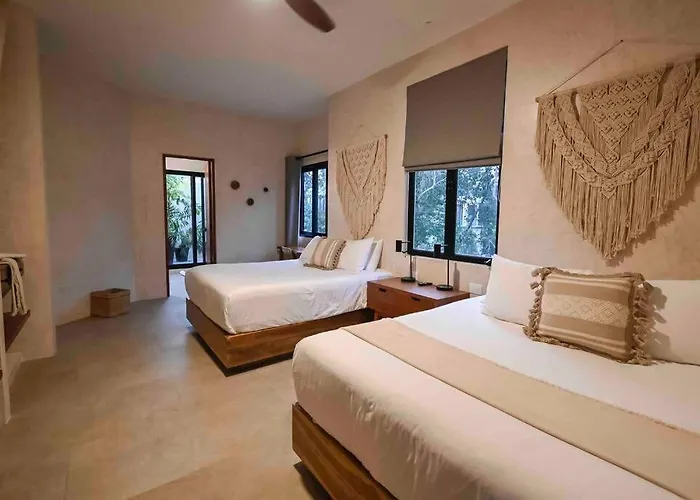 Casa Kuk, Stylish, At 5 Min, Pool, Concierge Villa Tulum