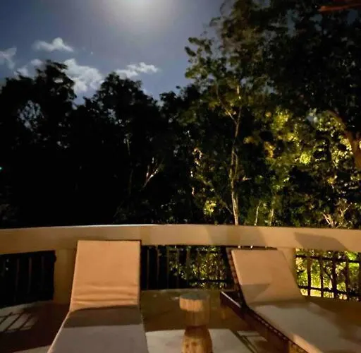 Villa Casa Kuk, Stylish, At 5 Min, Pool, Concierge